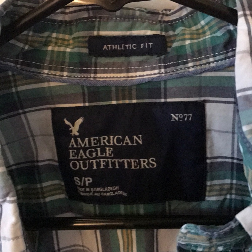 American Eagle Plaid button down  s/p - Picture 3 of 4
